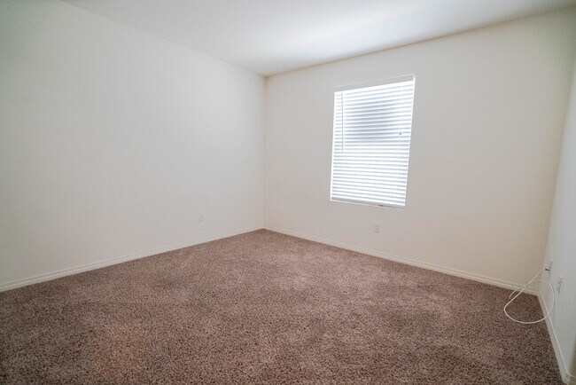 Building Photo - COMING SOON! West Creek 3 Bedroom Rental H...