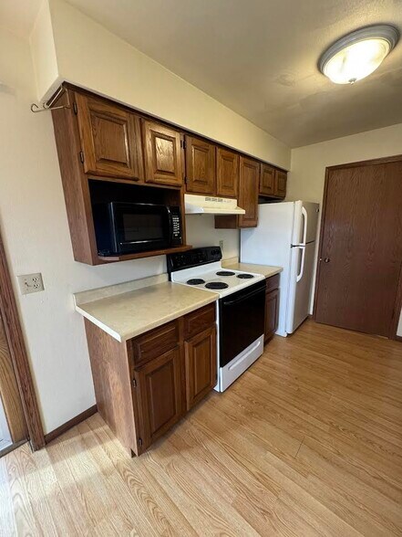 Building Photo - 3001 Cimarron Trl