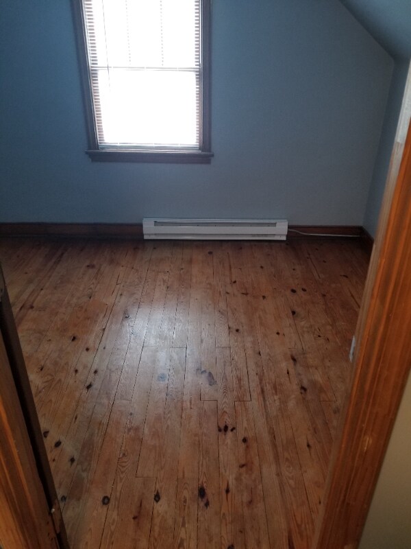 Building Photo - 342 Poplar St