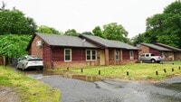Building Photo - Duplex 2 bedroom, 1 bath near Downtown Kan...