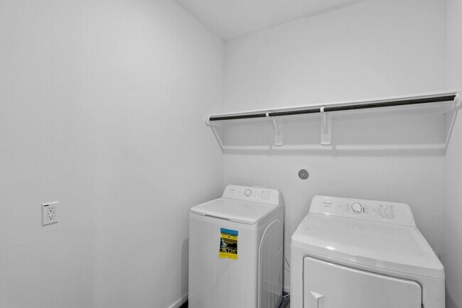 Building Photo - 3311 Loam Ln