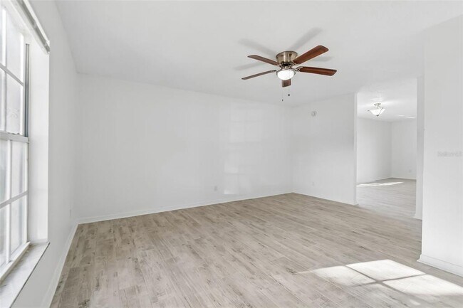 Building Photo - 5182 Sunridge Palms Dr