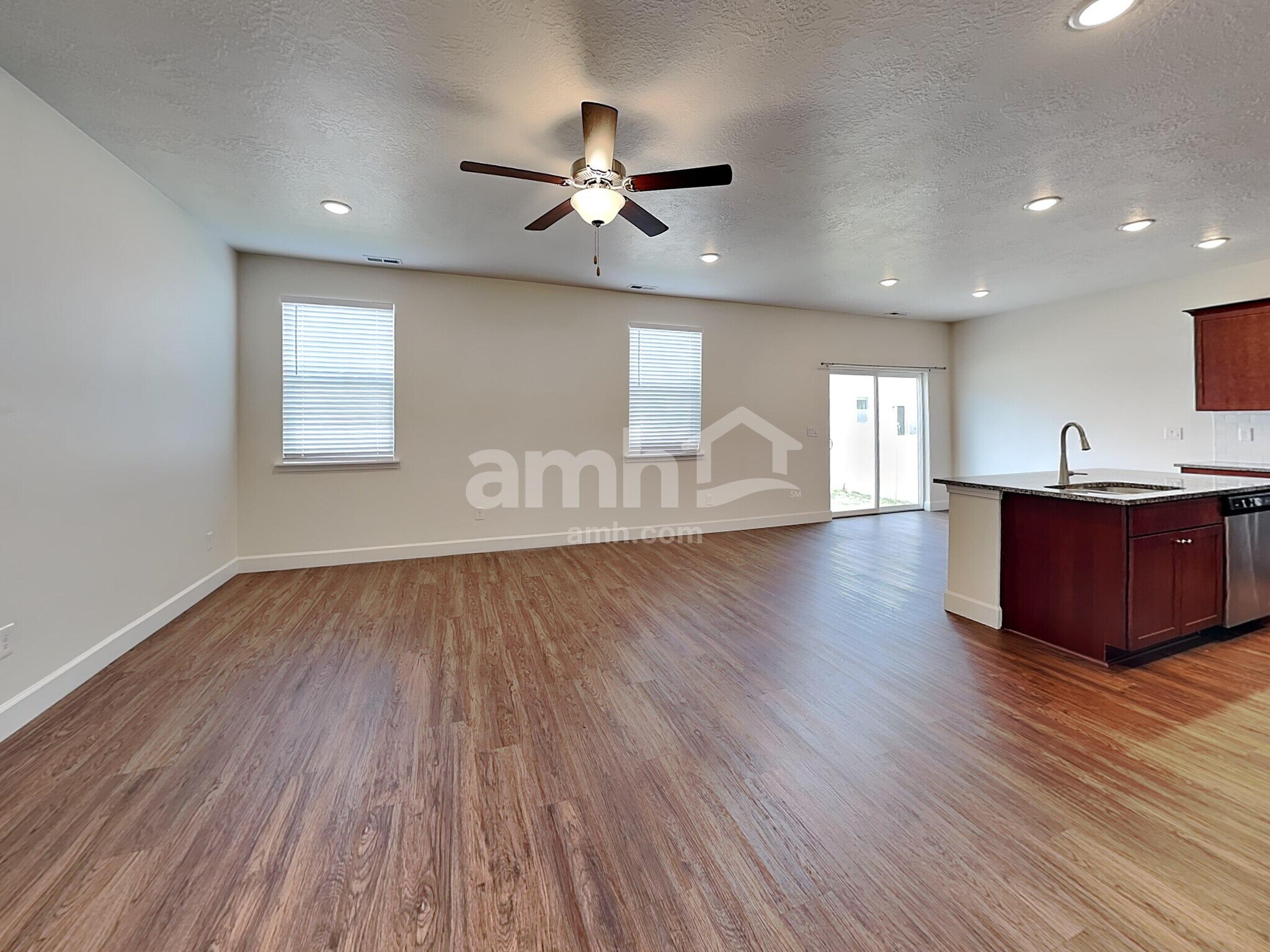 Building Photo - 2349 Frontier St