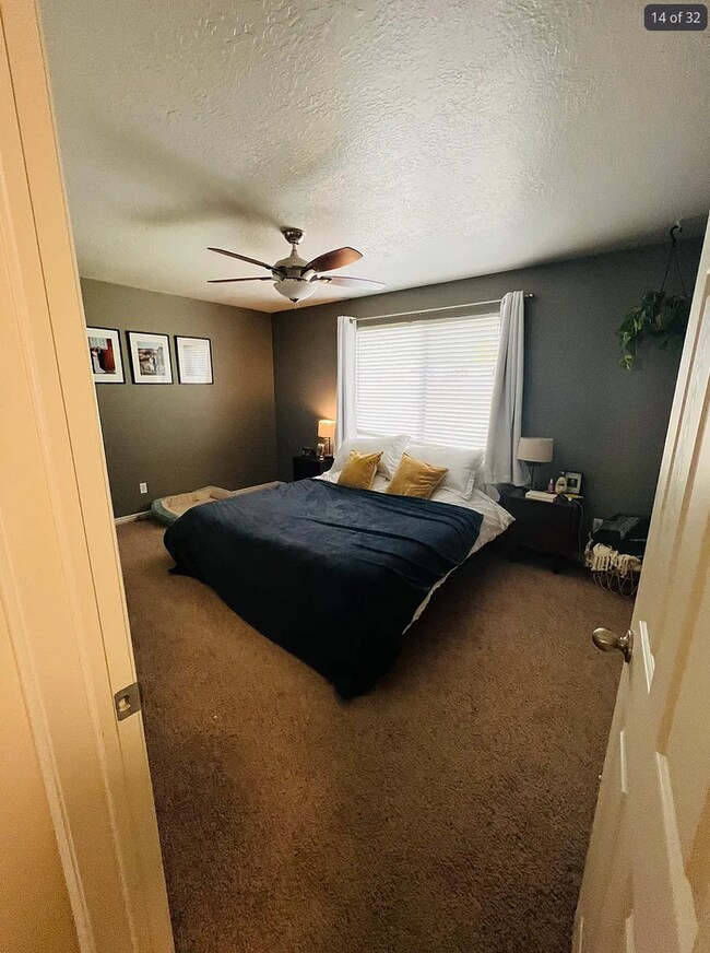 Building Photo - Spacious End-Row Townhome