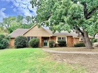 Building Photo - 1416 Sandy Creek Dr