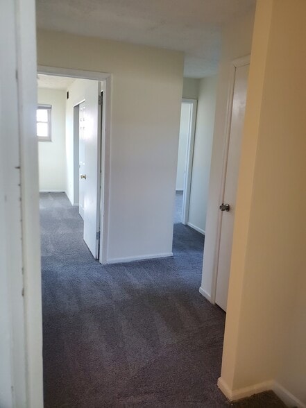 Building Photo - 6983 Nocturne Rd N