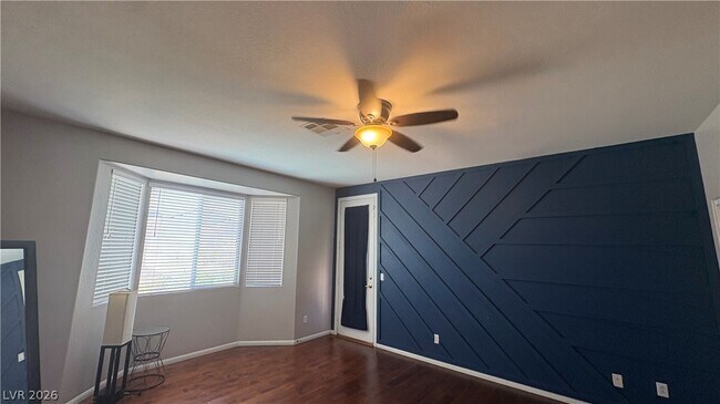 Building Photo - 10372 Walking View Ct