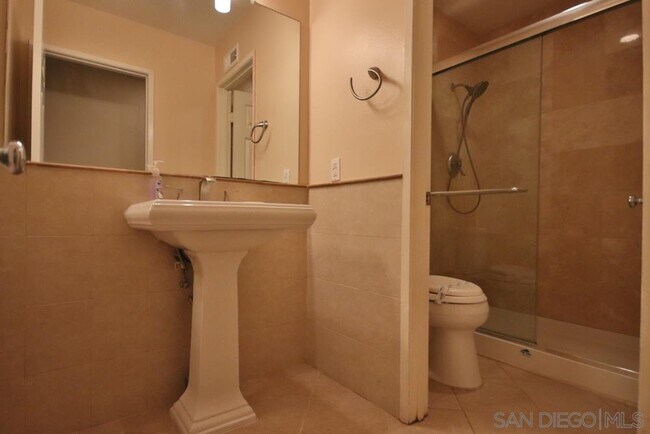 Building Photo - 4080 Carmel Brooks Way