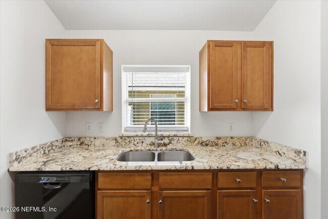 Building Photo - 900 Oak Arbor Cir