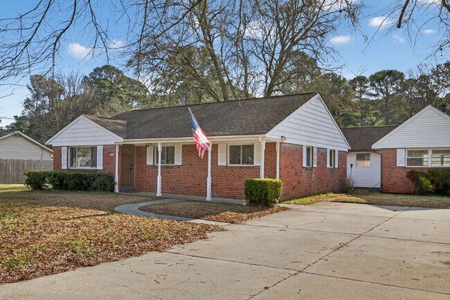 Building Photo - 4713 Clintwood Dr