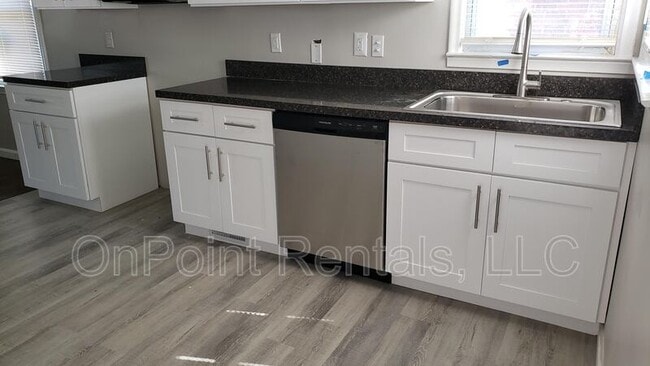 Building Photo - 11357 Winston Ave