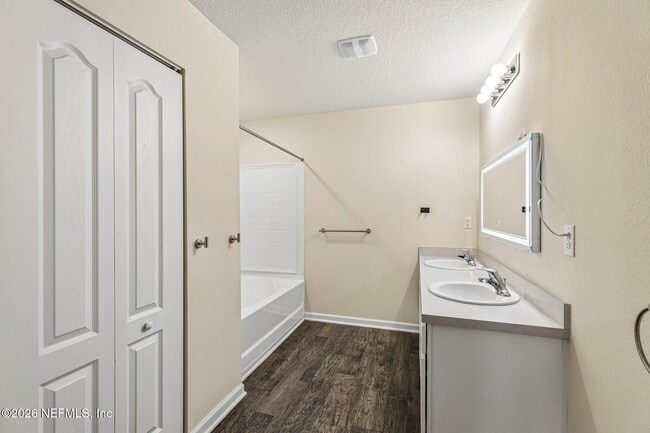 Building Photo - 3470 Lawton Pl