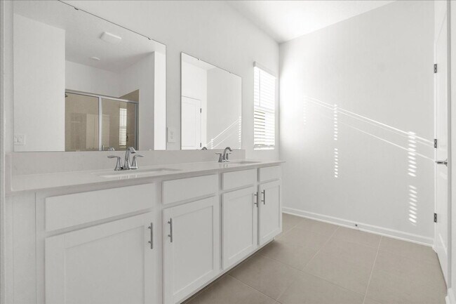 Building Photo - 2911 Transformation Wy