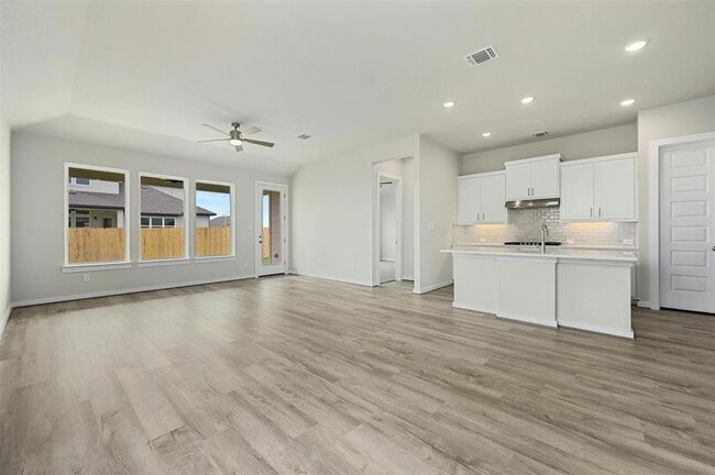 Building Photo - 4304 Contrail Ln