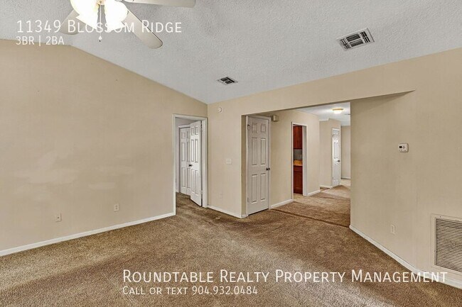 Building Photo - 11349 Blossom Ridge Dr