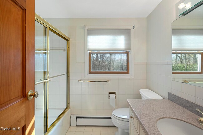 Building Photo - 167 Wood Dale Dr