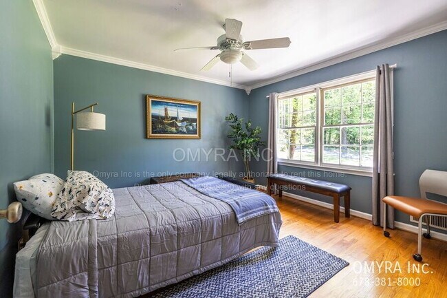 Building Photo - Beautiful 4 Bedroom House in Doraville!