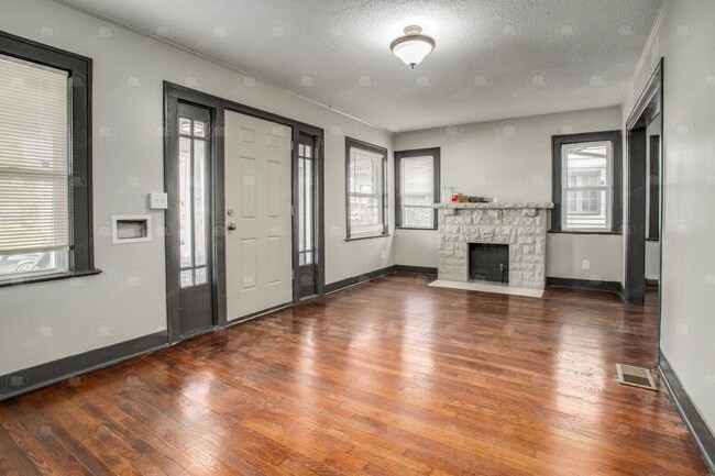 Building Photo - 4405 Bellefontaine Ave
