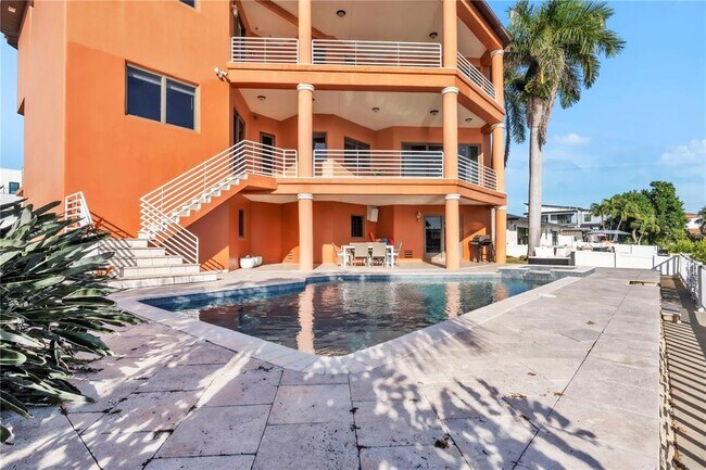 Building Photo - 7924 3rd Ave S