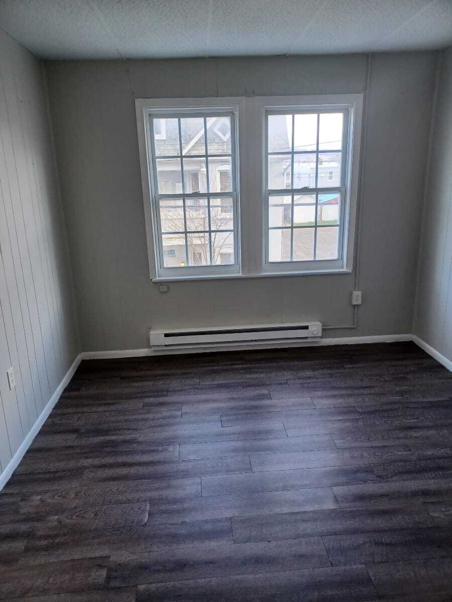 Building Photo - 215 Virginia Ave