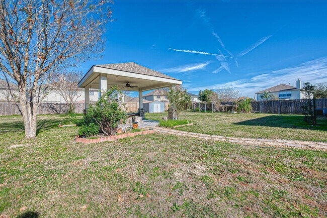 Building Photo - 11015 WARATH Oak Ct