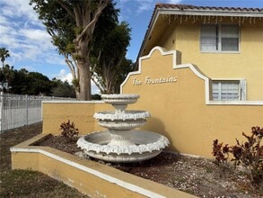 Building Photo - 15635 SW 74th Cir Dr