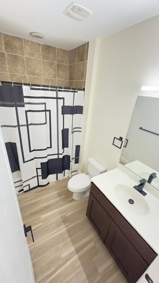 Building Photo - 334 Fountain Way