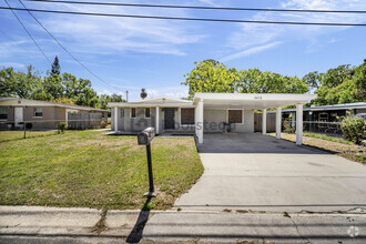 Building Photo - 6612 W Chelsea St
