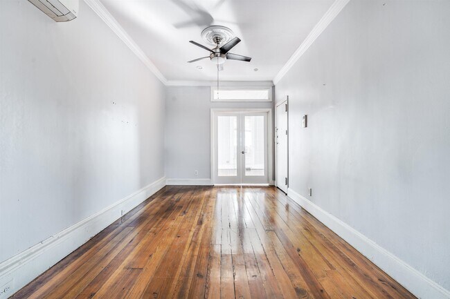 Building Photo - 155a Sherman Ave