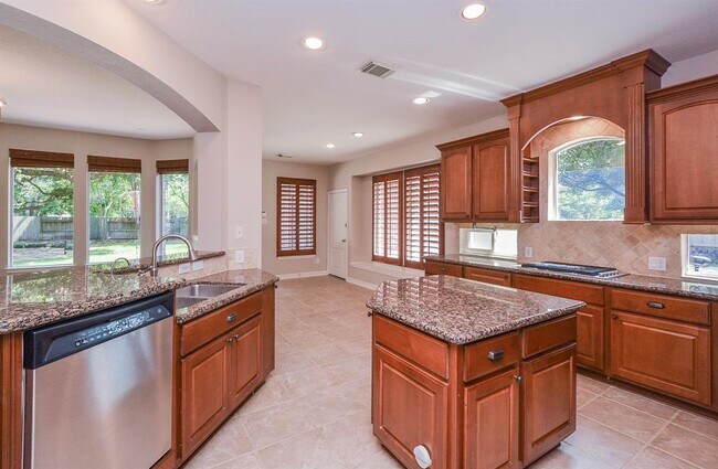 Building Photo - 5007 Barlow Bend Ln