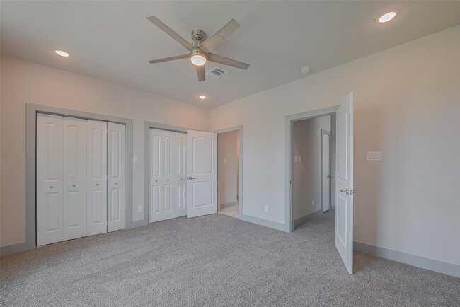 Building Photo - 2414 Sam Wilson St