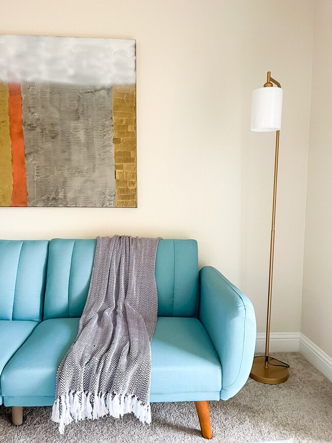 Building Photo - 12701 N Pennsylvania Ave