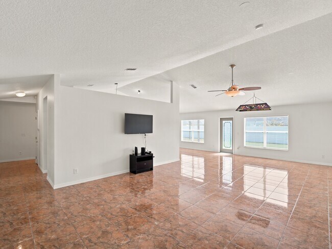 Building Photo - 6013 Brick Rd