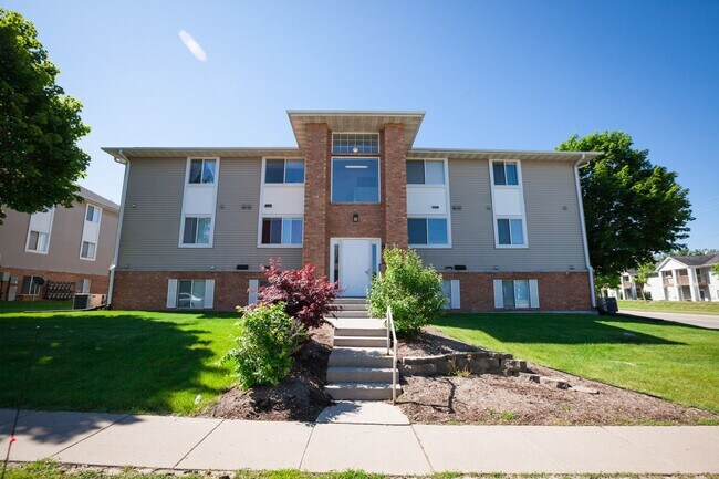 Building Photo - Cross Park Ave Apartments