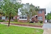Building Photo - 2559 Dellwood Ave