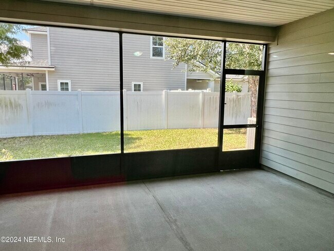 Building Photo - 84143 Swallowtail Dr