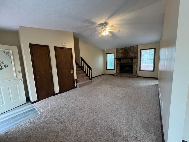 Building Photo - 2332 Goodwood Dr