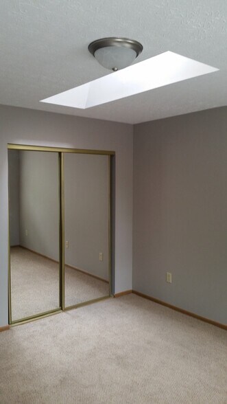Building Photo - 364 E Mithoff St