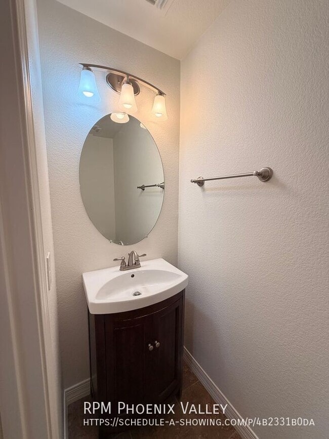 Building Photo - 2436 W Silver Sage Ln