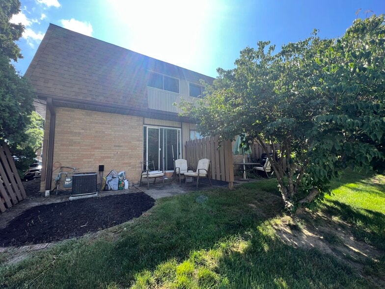 Building Photo - 5215 Cline Rd