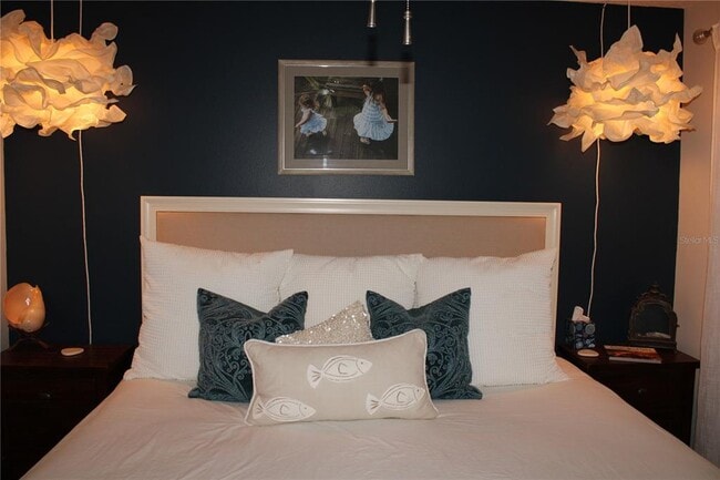 Building Photo - 6470 Mourning Dove Dr