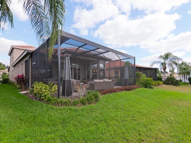 Building Photo - 5011 Sandy Brook Cir