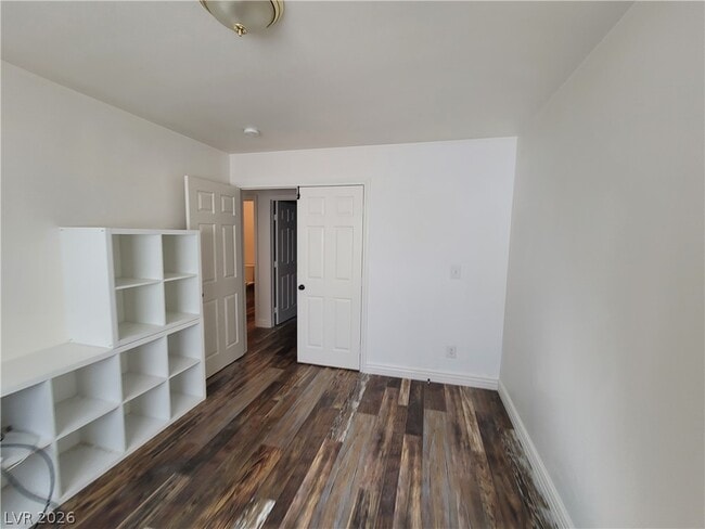 Building Photo - 10799 Flame Vine Ct
