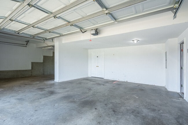 Building Photo - 1 Carrington Dr