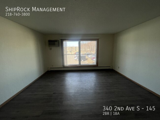 Building Photo - 340 2nd Ave S