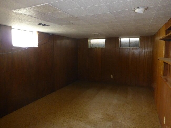 Building Photo - 108 Ivy Hill Dr