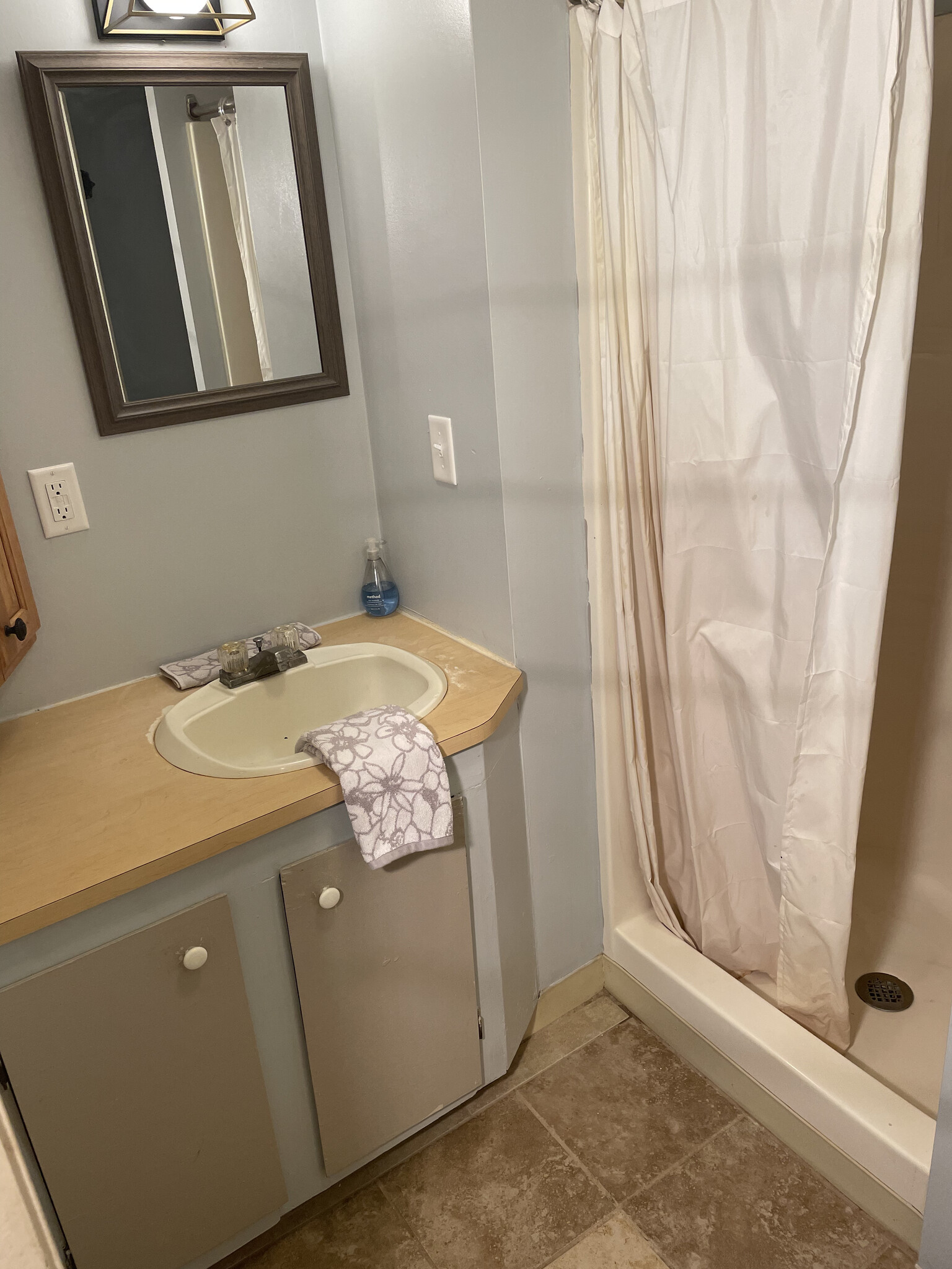 Bathroom - 3050 J Maddy Pky