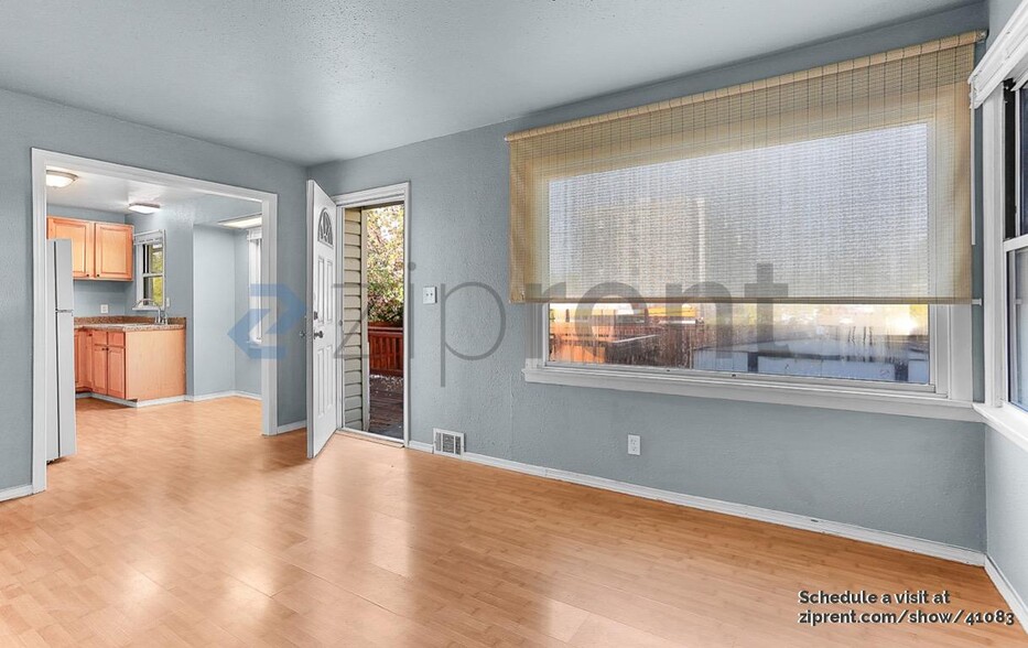 Building Photo - 11246 1st Ave S