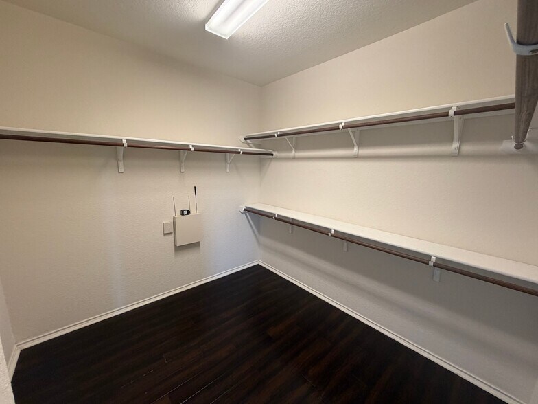 Building Photo - 214 Cita Roost