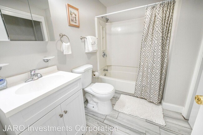 Building Photo - 4 br, 2 bath House - 41 Adams Street